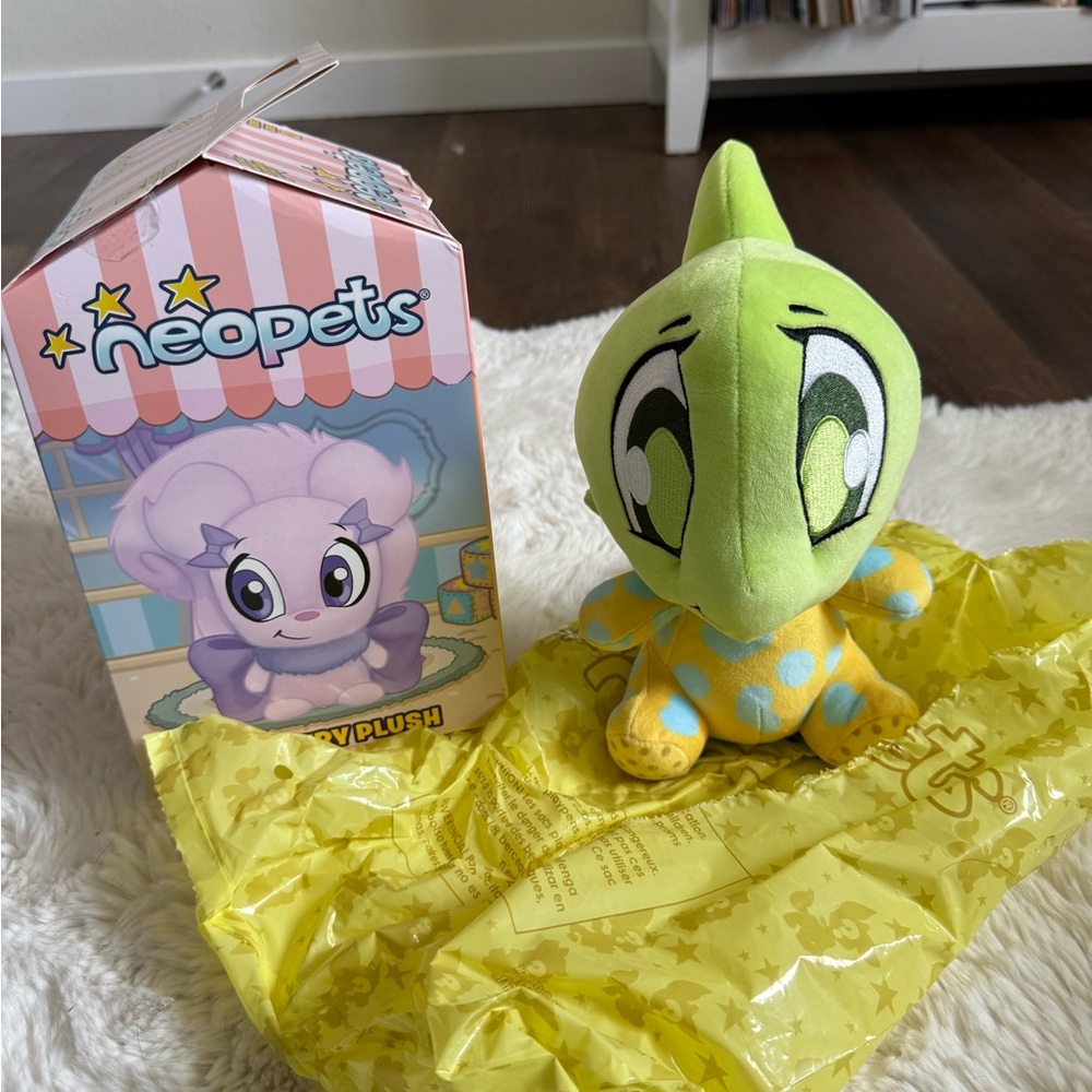 Neopets Series 2 Baby Blind Mystery Box Plushie - Shoyru